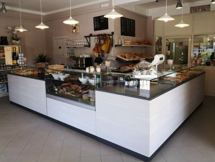 PANIFICIO “PANESSALAME” / Viareggio (Italy)